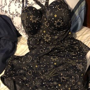 NWOT Torrid Tankini size 4 top and size 3 bottoms